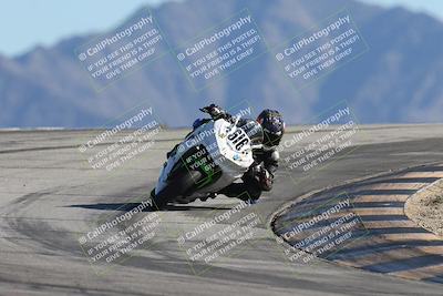 media/Dec-07-2025-CVMA (Sun) [[3e7d2de5dc]]/Race 5-Formula UL-CVMA Hooligans-American Thunder/